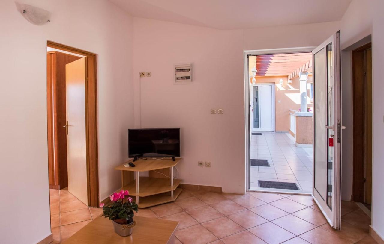 Apartmani Nikoletic Klek Extérieur photo